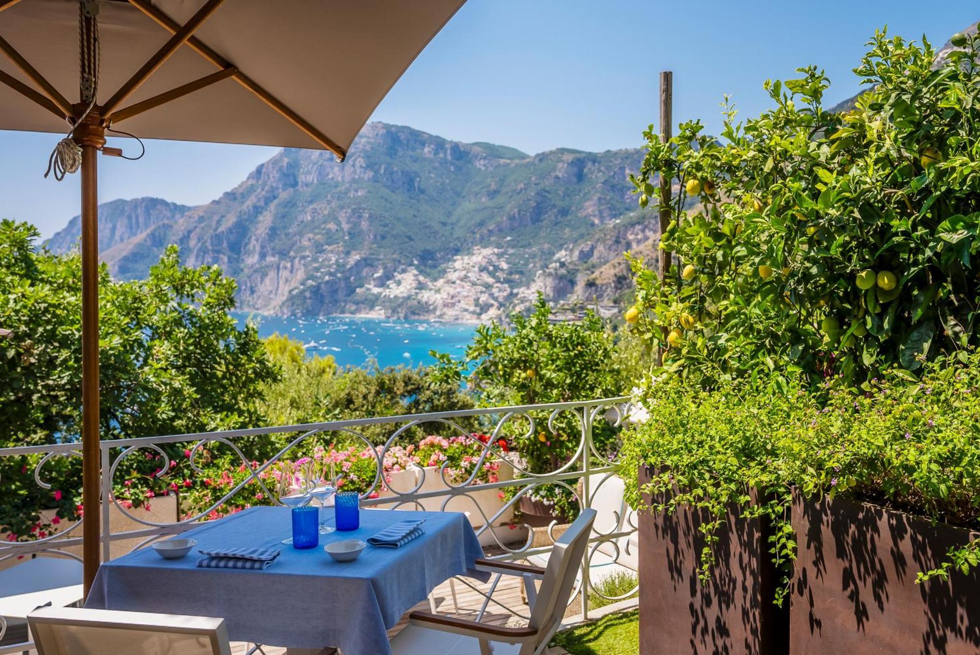 Hotel Piccolo Sant'Andrea Praiano Exterior photo
