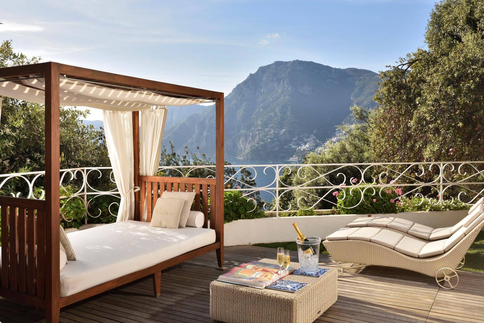 Hotel Piccolo Sant'Andrea Praiano Exterior photo